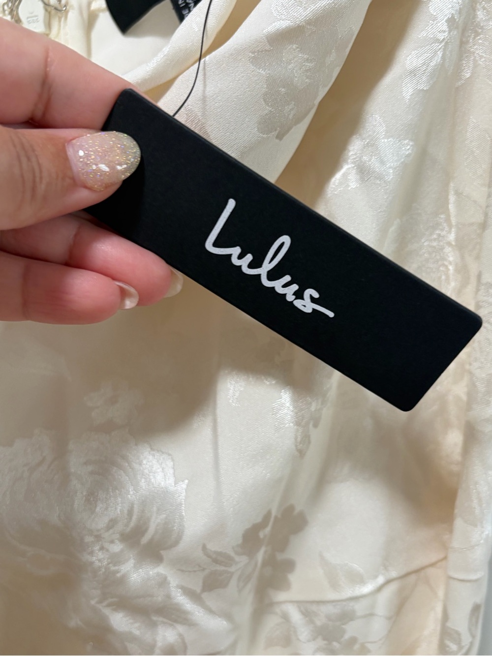 Lulus Modern Passion NWT size XL Ivory Floral Satin Jacquard Ruffled Midi Dress - Picture 5 of 12